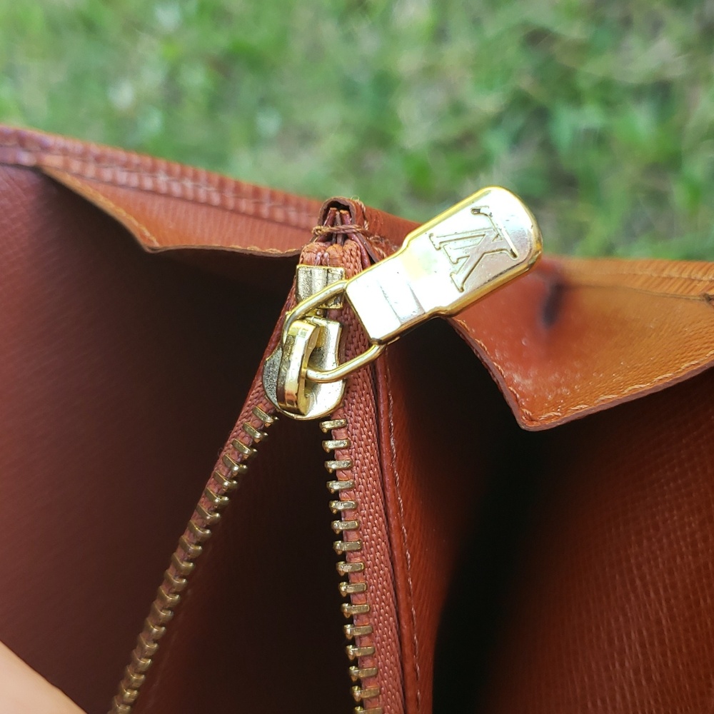 Vintage Louis Vuitton Epi Leather Sarah Walllet Classic Luxury - Picture 14 of 17